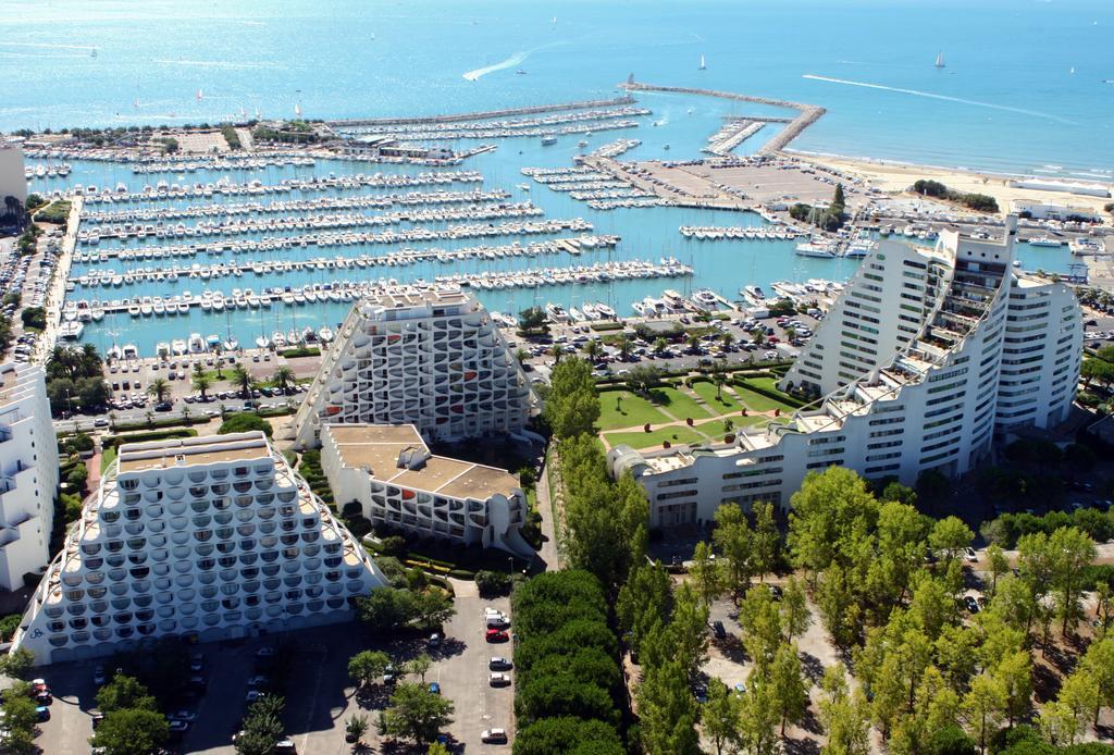 De La Hotel